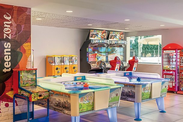 FERGUS Club Pineda Splash