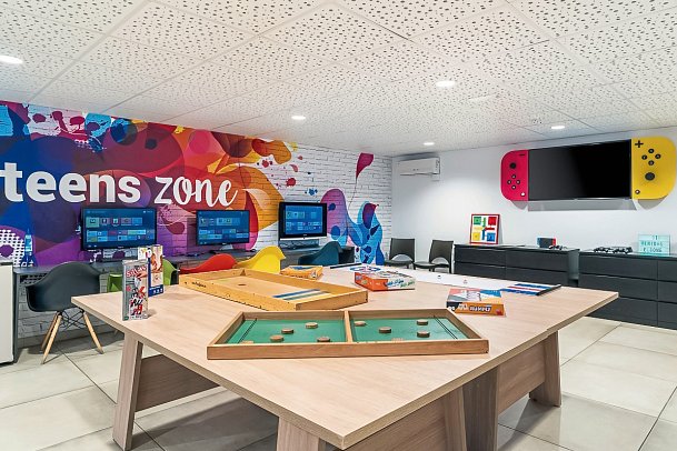 FERGUS Club Pineda Splash