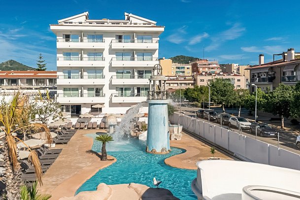 FERGUS Club Pineda Splash