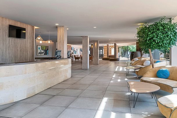 FERGUS Club Pineda Splash