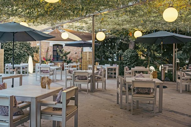 Hospes Palacio de los Patos, a Member of Design Hotels