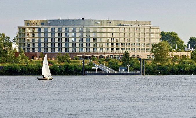 elaya hotel hamburg finkenwerder