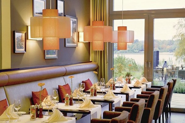 elaya hotel hamburg finkenwerder