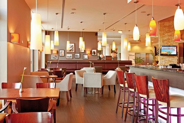 elaya hotel hamburg finkenwerder