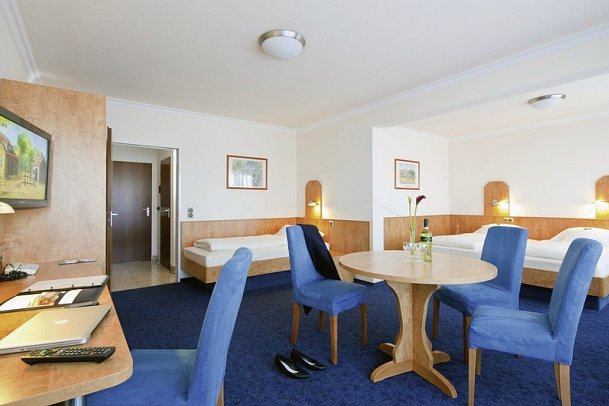 Apartment-Hotel Hamburg Mitte - Wohnbeispiel Familienzimmer (Zimmercodierung FB1)