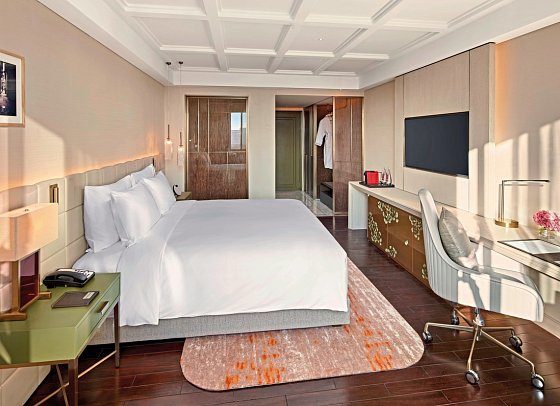 Mövenpick Hotel Hanoi Centre - Wohnbeipsiel Executive (Zimmercodierung UT1)