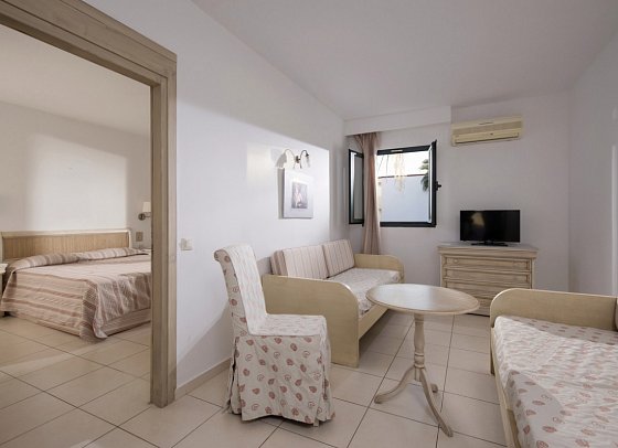 Gouves Water Park Holiday Resort - Wohnbeispiel Familienzimmer