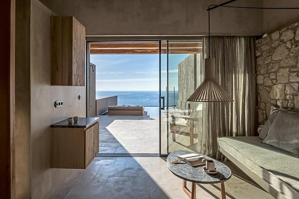 Acro Suites - A Wellbeing Resort - Wohnbeispiel Suite Meerblick Privat Infinitypool (Zimmercodierung W2M)