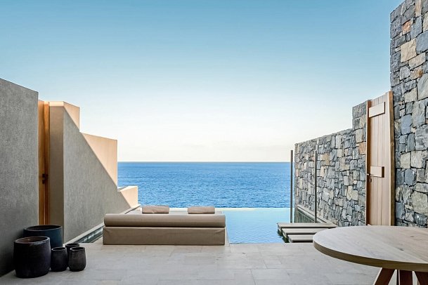 Acro Suites - A Wellbeing Resort - Wohnbeispiel Suite Meerblick Privat Infinitypool (Zimmercodierung W2M)