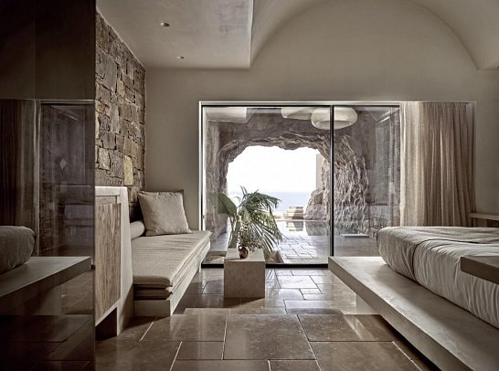 Acro Suites - A Wellbeing Resort - Wohnbeispiel Suite Meerblick Cave Privatpool (Zimmercodierung W1R)