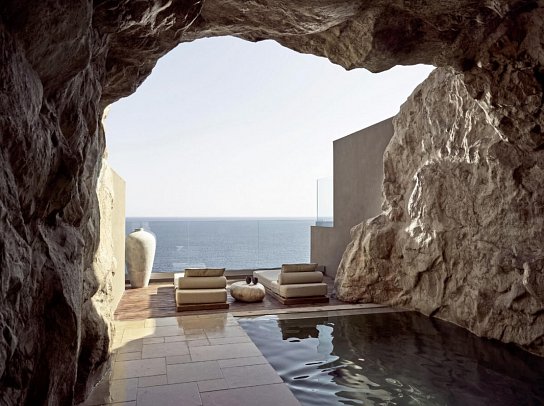 Acro Suites - A Wellbeing Resort - Wohnbeispiel Suite Meerblick Cave Privatpool (Zimmercodierung W1R)