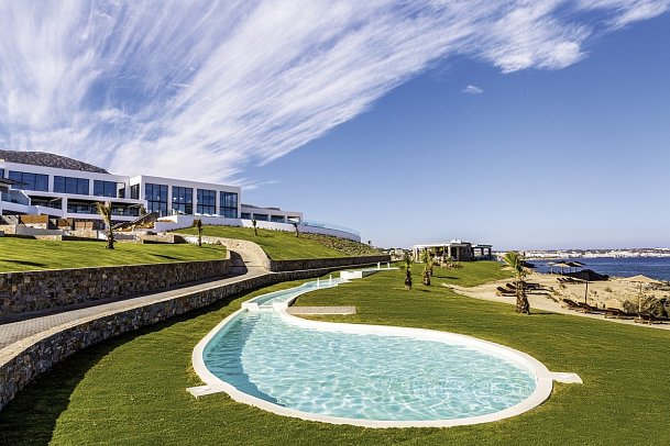 Abaton Island Resort & Spa