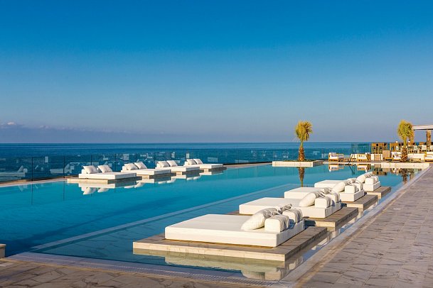 Abaton Island Resort & Spa