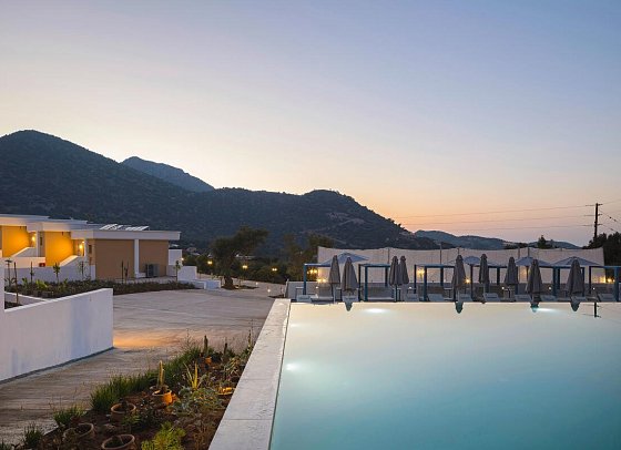 Filion Suites Resort & Spa