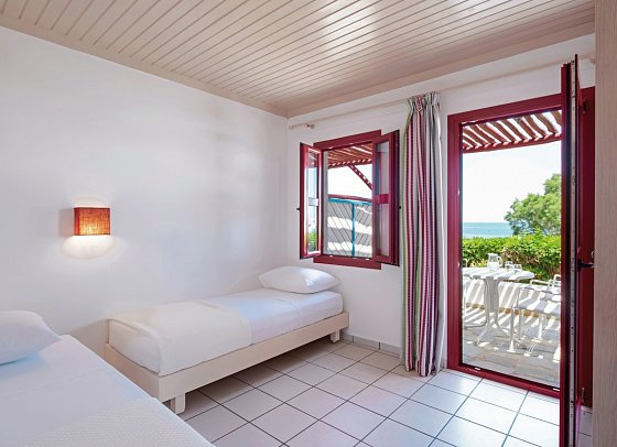 Canvas by Mitsis Cretan Village - Wohnbeispiel Appartement 2 Schlafzimmer Meerblick (Zimmercodierung OBG)