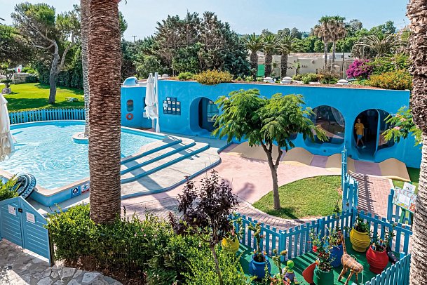 Aquila Rithymna Beach