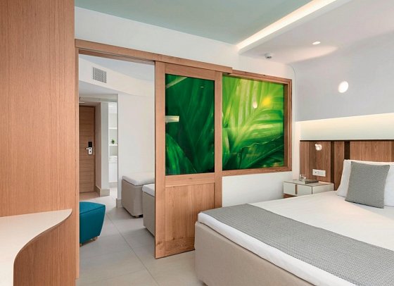 Arina Beach Resort - Wohnbeispiel Familienzimmer Meerblick (Zimmercodierung F1M)