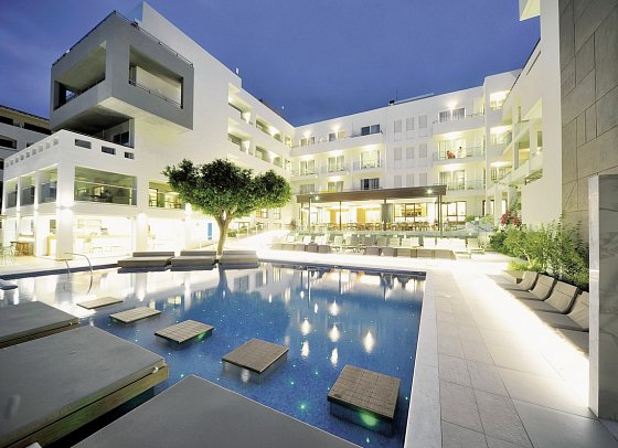 Atrium Ambiance
