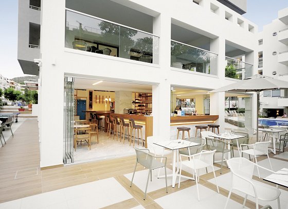 Atrium Ambiance