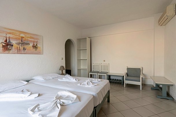 Paloma Garden & Corina - Zimmercodierung FB1