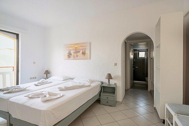 Paloma Garden & Corina - Zimmercodierung FB1