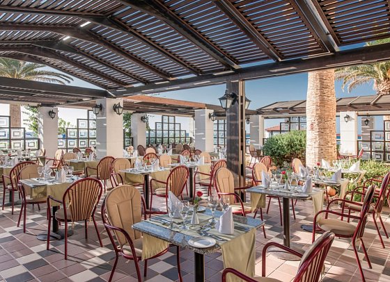 Creta Royal