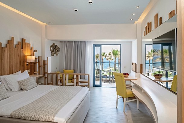 Lyttos Beach - Wohnbeispiel Juniorsuite Meeresfront erste Etage (Zimmercodierung J9O)