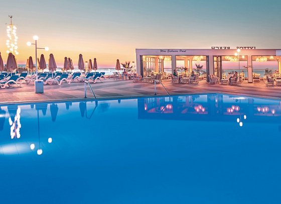 Lyttos Beach