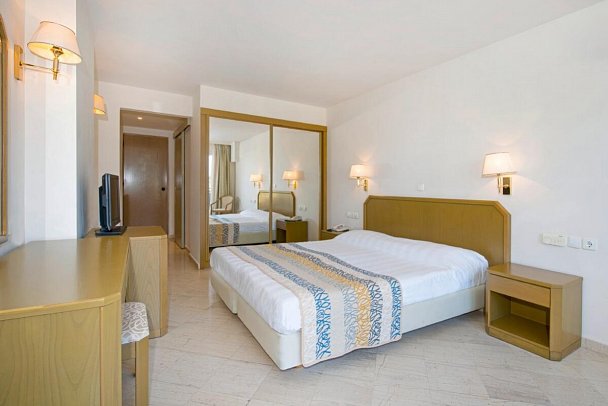 Iberostar Waves Creta Panorama & Mare - Wohnbeispiel Doppelzimmer (Zimmercodierungen DB3 & DB4)