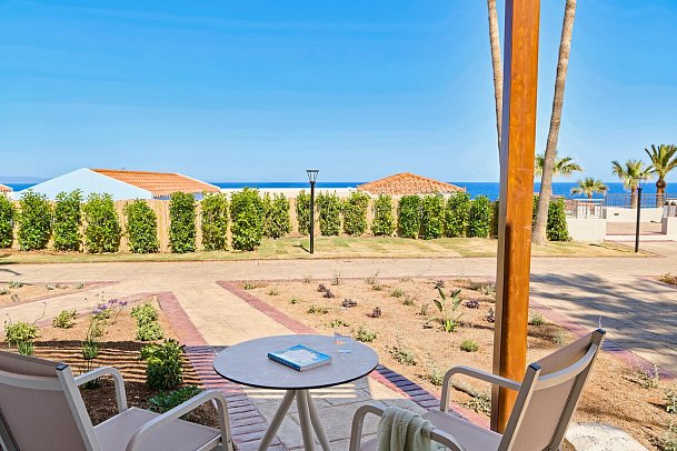 Iberostar Waves Creta Panorama & Mare - Wohnbeispiel Familienzimmer Gartenblick (Zimmercodierungen F1G & F2G)
