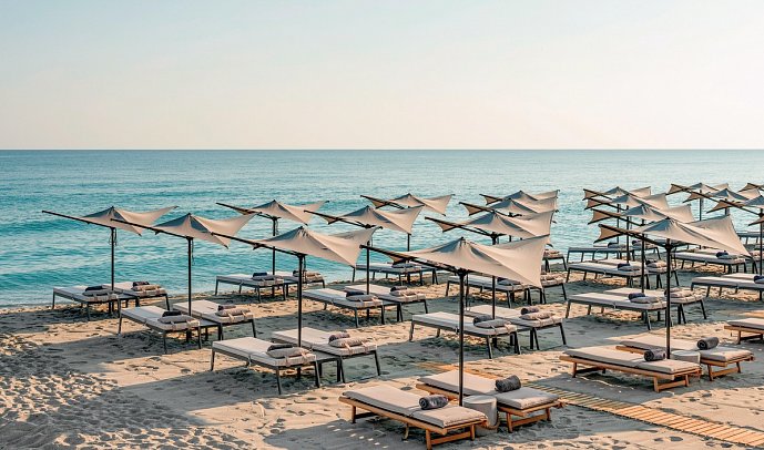 Ikones Seafront Luxury Suites