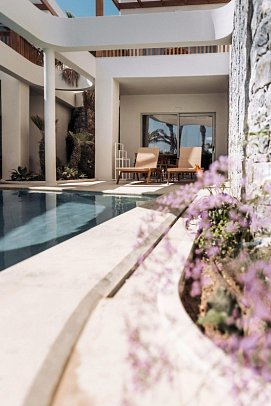 Ostria Resort & Spa - Wohnbeispiel Junior-Suite Swim-up (Zimmercodierung JBQ)