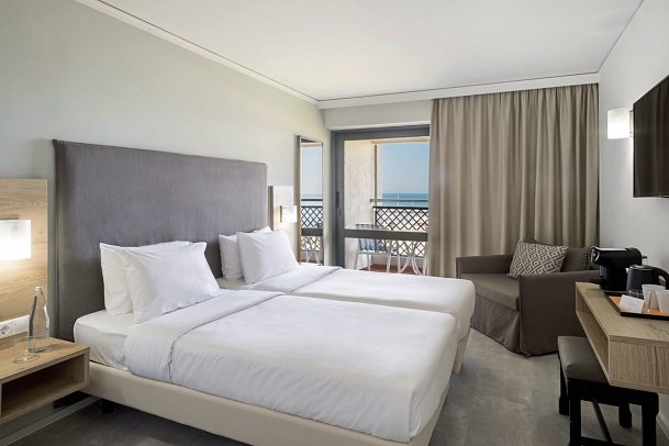 Sol by Mélia Marina Beach Crete - Wohnbeispiel Doppelzimmer Meerblick Premium (Zimmercodierung DMM)
