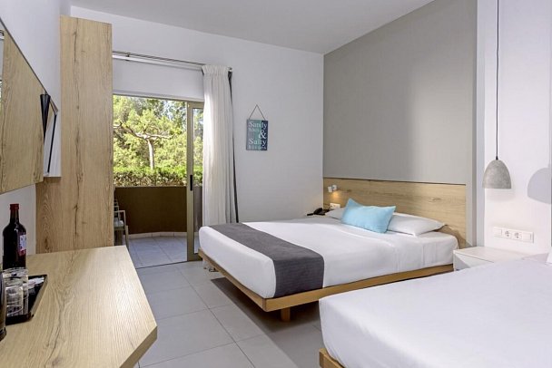 Zeus Hotels Neptuno Beach - Wohnbeispiel Doppelzimmer Superior seitl. Meerblick (Zimmercodierung DSN)