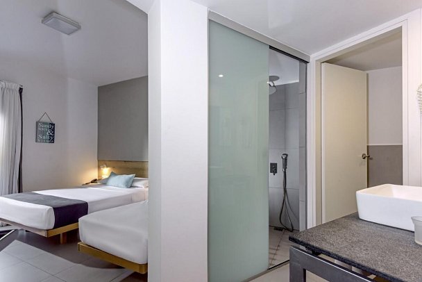 Zeus Hotels Neptuno Beach - Zimmercodierung DSN