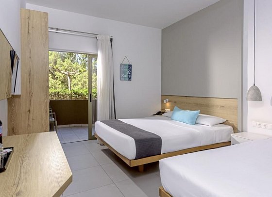 Zeus Hotels Neptuno Beach - Wohnbeispiel Doppelzimmer Superior seitl. Meerblick (Zimmercodierung DSN)