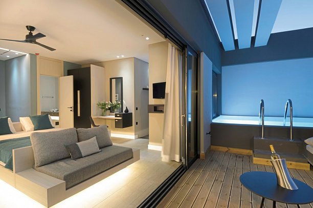 Domes Aulus Elounda, Curio Collection by Hilton - Wohnbeispiel Suite Meerblick Sapphire Zen Privat-Pool (Zimmercodierung W4M)