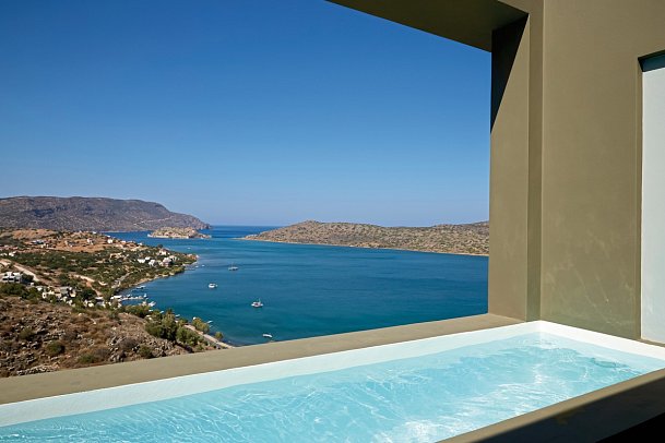 Domes Aulus Elounda, Curio Collection by Hilton - Wohnbeispiel Suite Meerblick Sapphire Zen Privat-Pool (Zimmercodierung W4M)