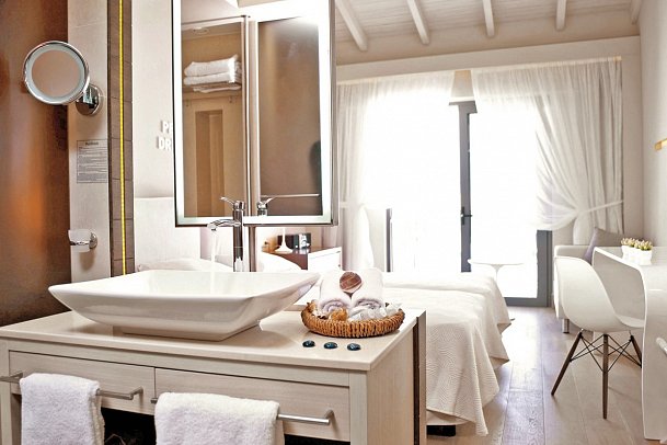 Aegean Pearl - Zimmercodierung DBN