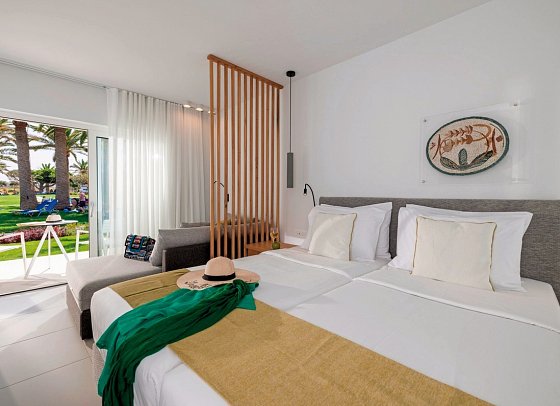 Anissa Beach - Wohnbeispiel Doppelzimmer Komfort Gartenblick (Zimmercodierung DFG)