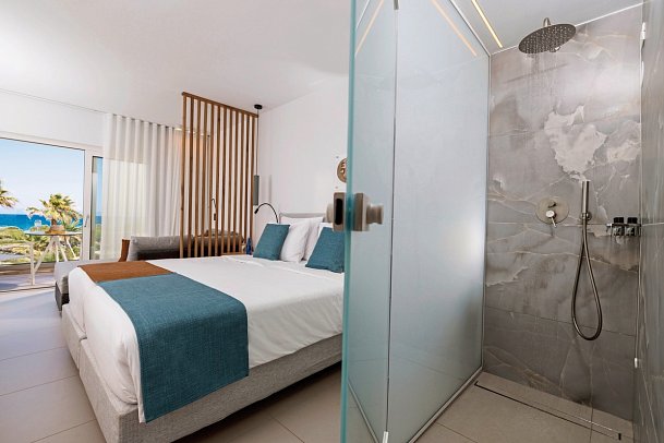 Anissa Beach - Wohnbeispiel Doppelzimmer Komfort Meerblick (Zimmercodierung DFM)
