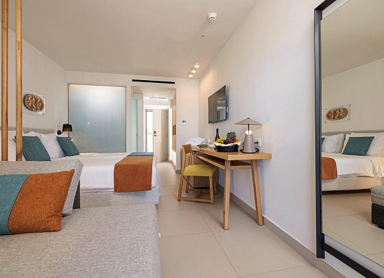 Anissa Beach - Wohnbeispiel Doppelzimmer Komfort Meerblick (Zimmercodierung DFM)
