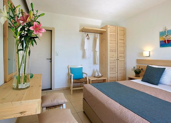 Coriva Beach - Wohnbeispiel Doppelzimmer Gartenblick (Zimmercodierung DBG)