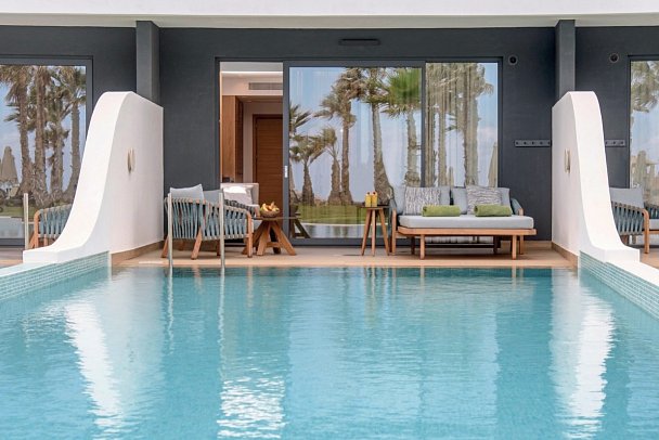 Lyttos Mare - Wohnbeispiel Juniorsuite Deluxe Meeresfront Privat Pool (Zimmercodierung JDR)