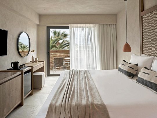 Stella Blue Seaside Resort - Wohnbeispiel Doppelzimmer Deluxe Gartenblick (Zimmercodierung DFG)