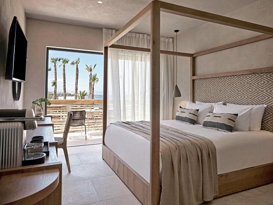 Stella Blue Seaside Resort - Wohnbeispiel Doppelzimmer Deluxe Poolblick (Zimmercodierung DDP)