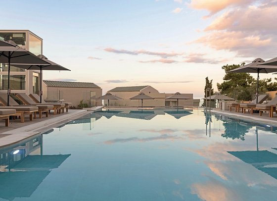 Galaxy Suites Boutique Resort