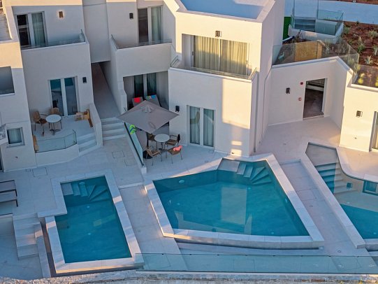 Galaxy Suites Boutique Resort