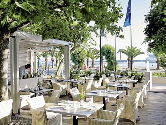 Kyma Suites Beach Hotel