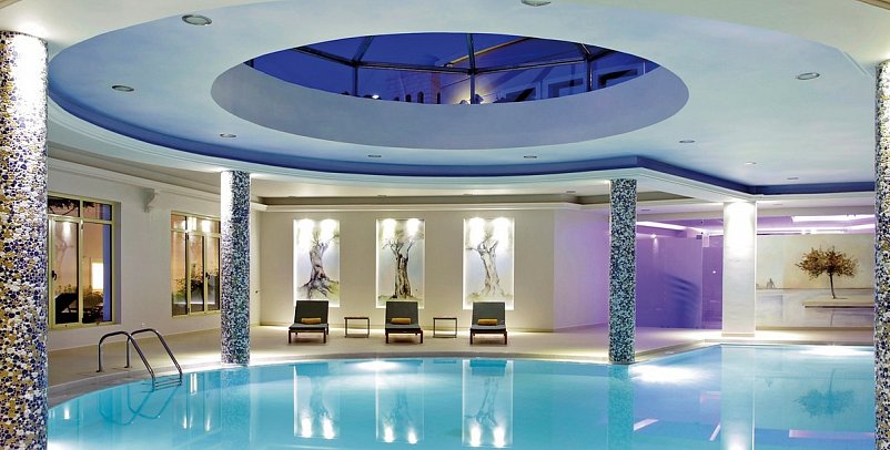 Pilot Beach Resort